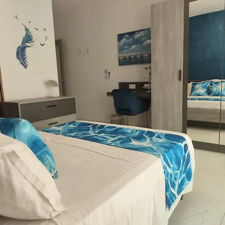Stylish Getaway *